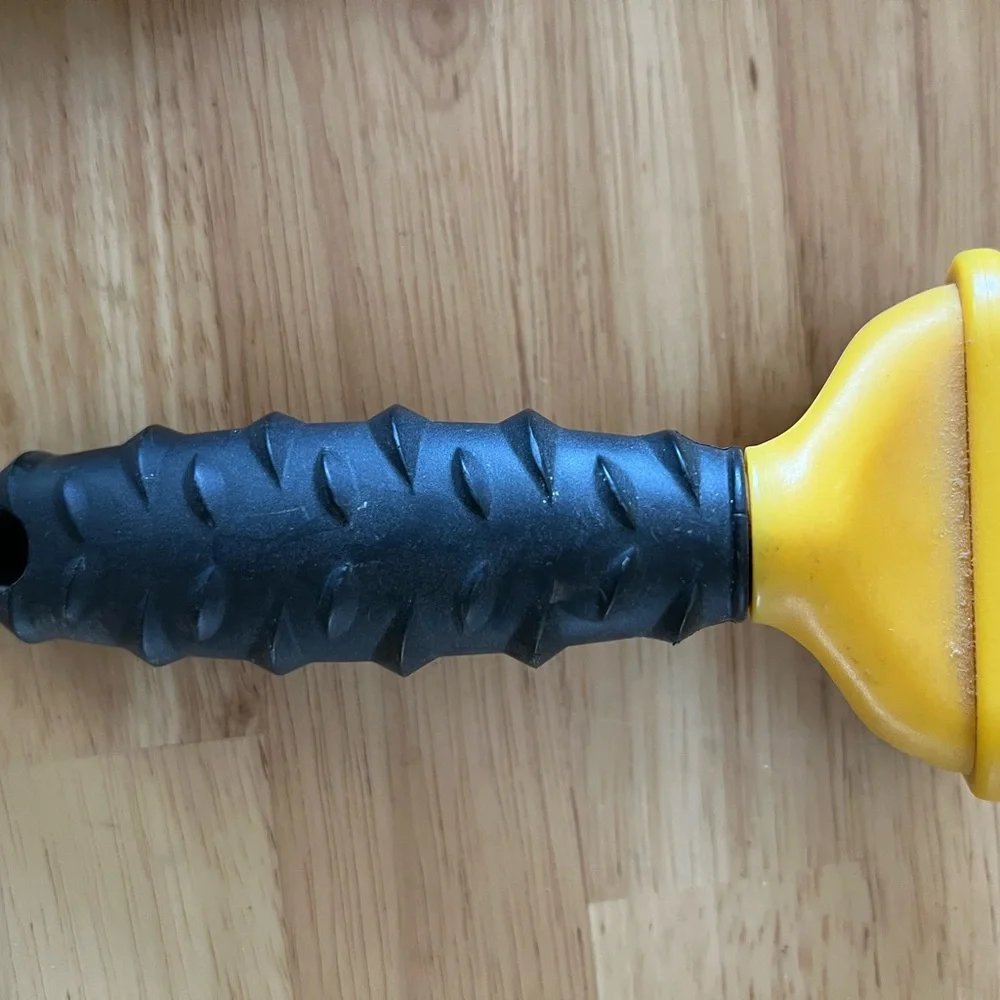 FURminator sleek black